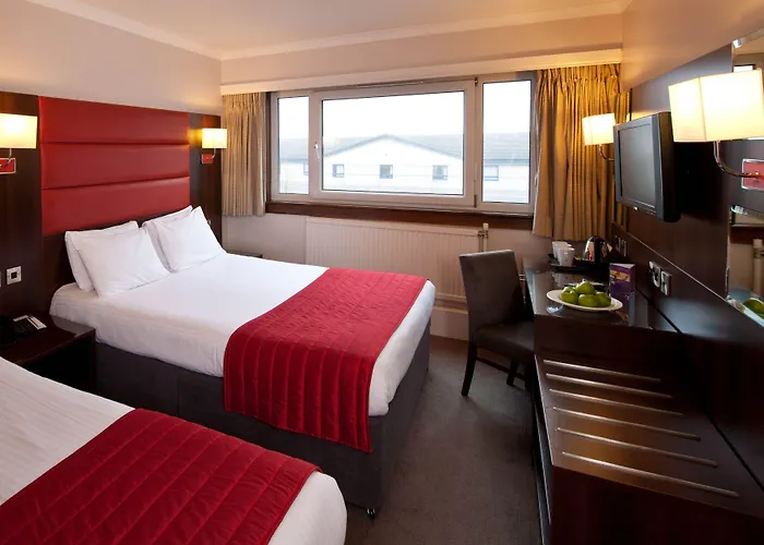 Leonardo West End Otel 3*