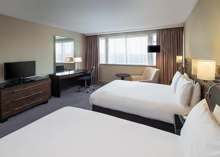 クラウンプラザ ホテル 4*