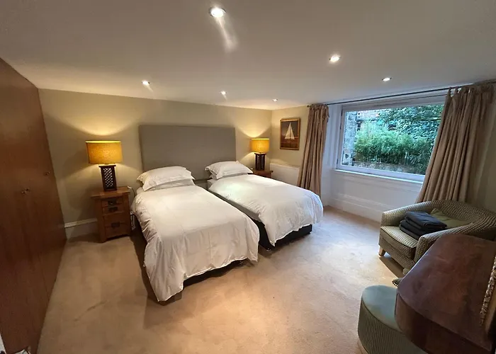 Διαμέρισμα Grand In The Park *