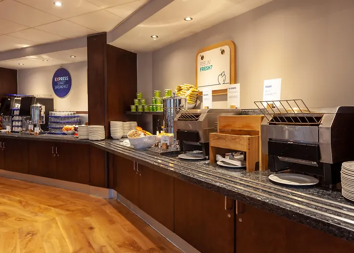 Hotel Express - - Ctr Theatreland By Ihg 3*