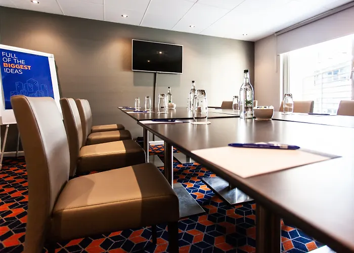 Express - - Ctr Theatreland By Ihg Glasgow