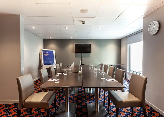 Express - - Ctr Theatreland By Ihg Hotel Glasgow