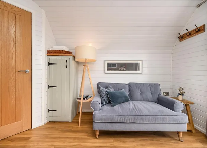 דירה Luxury Glamping Pods - The Heft & The Hirsel גלאזגו