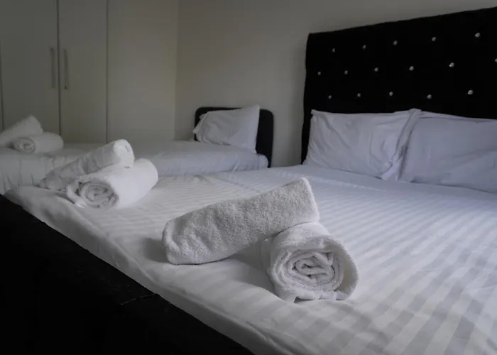 Group Getaway * Glasgow