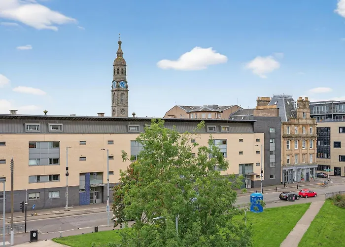 Modern 2-bedroom Flat In Centre, Near Galsgow Daire