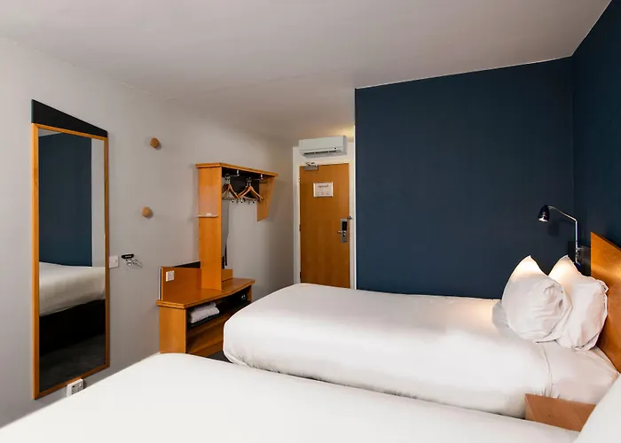 Express - - Ctr Riverside By Ihg Hotel 3*