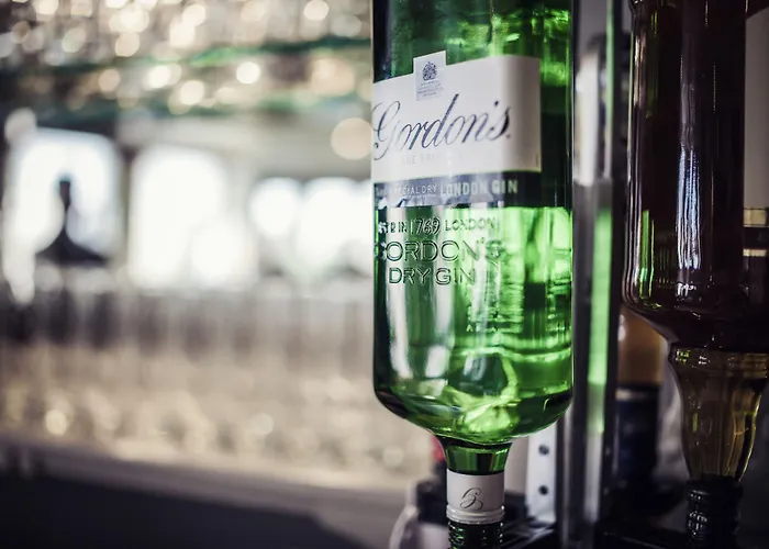 Carlton George 4* גלאזגו