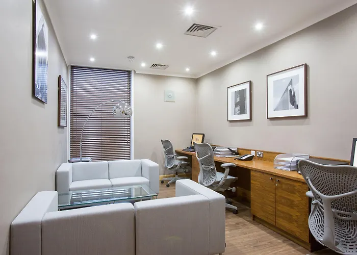 Hilton Garden Centre 4* Glasgow