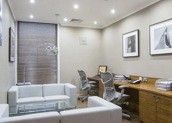 ヒルトン ガーデン シティ センター