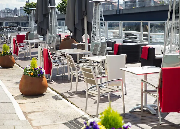 Hilton Garden Centre Otel 4*