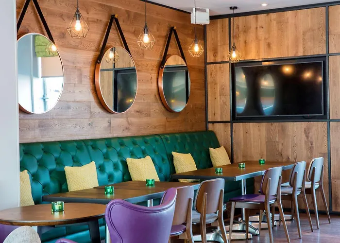 Hilton Garden Centre Glasgow