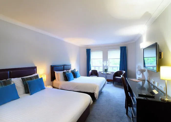 Glynhill & Near Airport