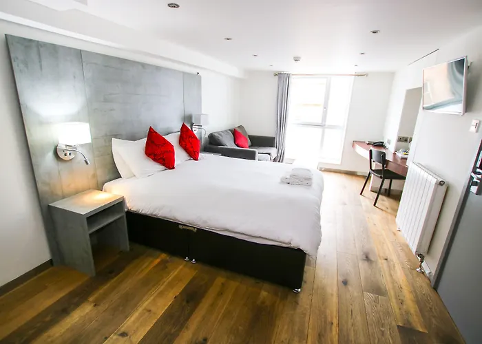 Brunswick Merchant 3* Glasgow