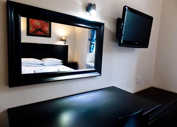 Victorian House 3* Glasgow