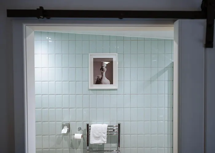 Barraston Farm * غلاسغو