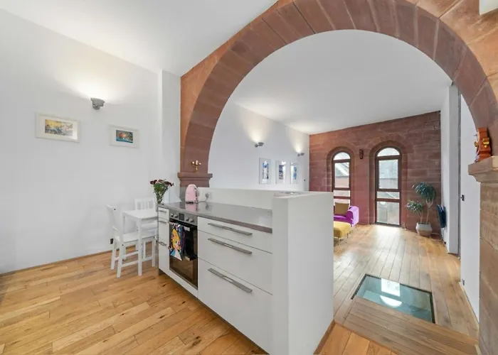 Unique 1 Bedroom Near West End Apartament