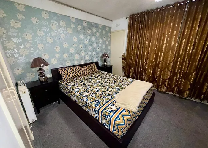 Likewise Modern Two Bedrooms For 4 In Area Appartamento