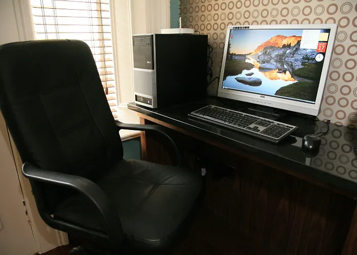 橡果国际酒店 3*