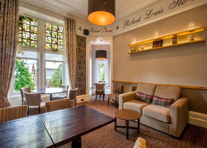 Hotel Sherbrooke Castle