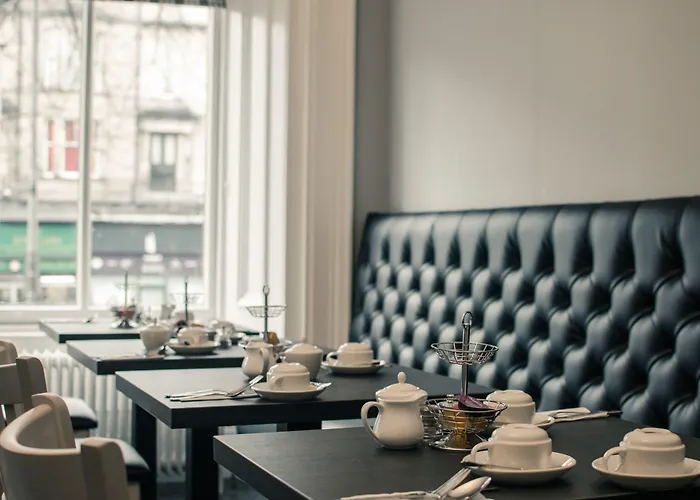 Ξενοδοχείο Royal West End