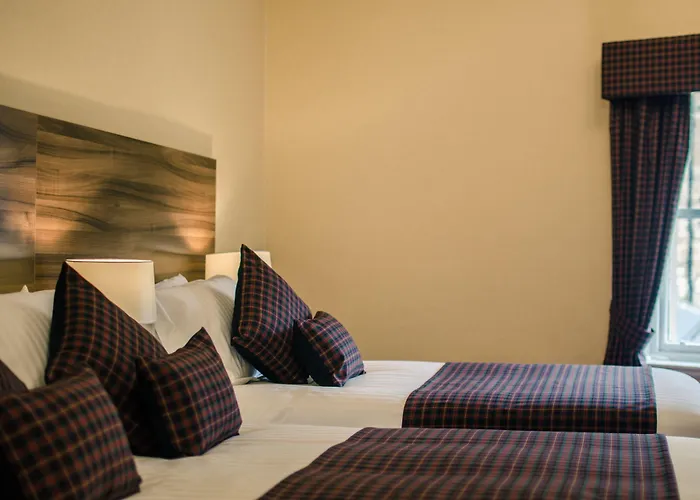 Royal West End 3* גלאזגו