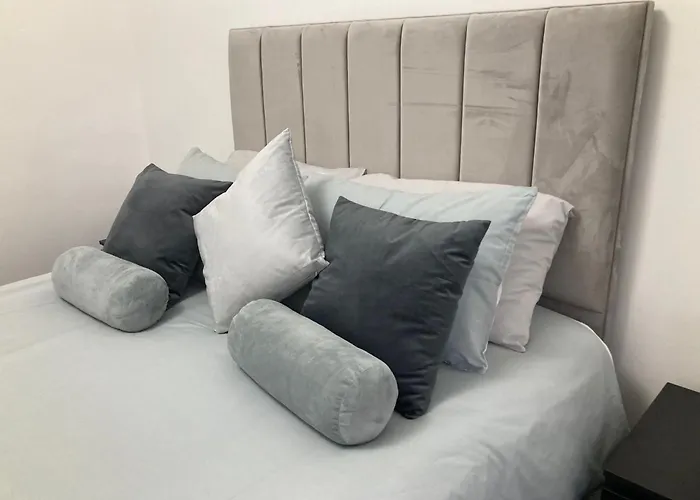 Modern And Stylish 3 Bedroom 2 Bathroom West End House With Free Wifi And Parking ヴィラ グラスゴー