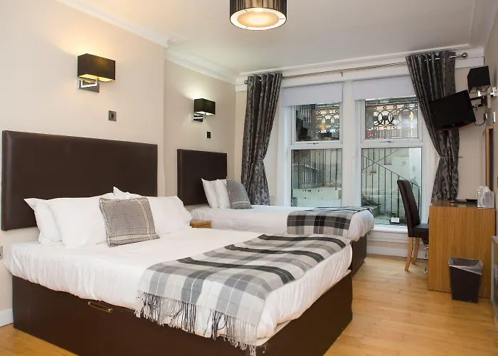 Kelvingrove - Sauchiehall St