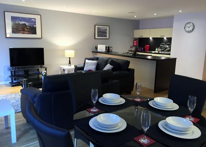 Tolbooth By Principal Apartment *