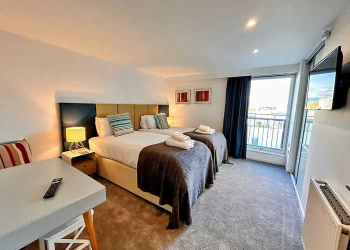 Tolbooth By Principal Apartment *