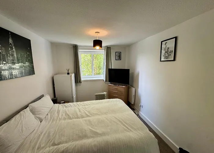 Superb * גלאזגו