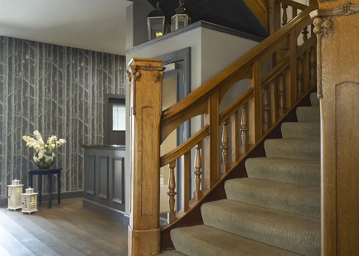 The Orchard Park Hotel 3*