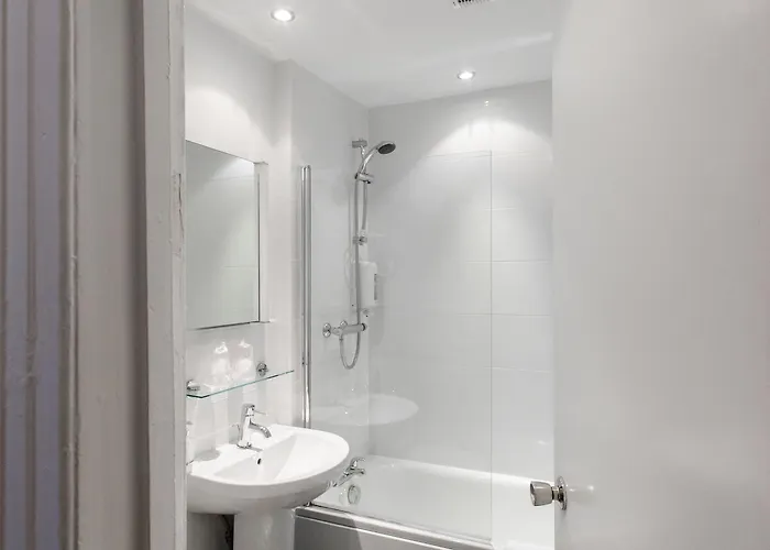 לינה וארוחת בוקר Argyll גלאזגו