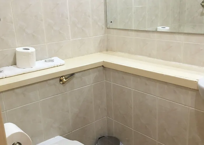 Smiths בית הארחה