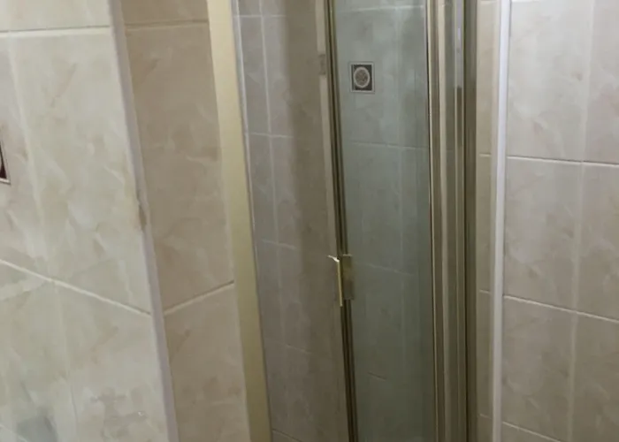 בית הארחה Smiths גלאזגו