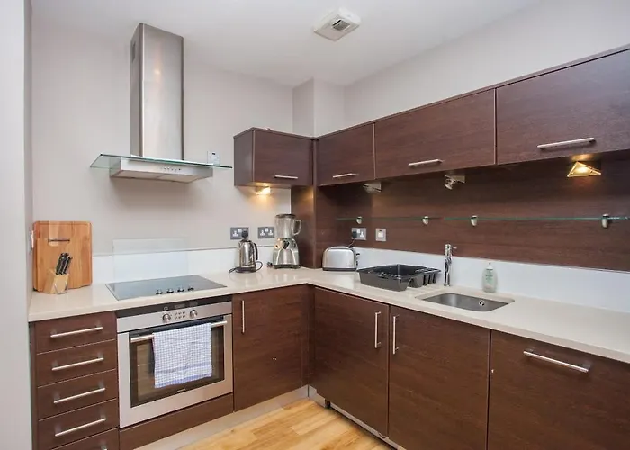 Stylish Merchant Flat Γλασκώβη