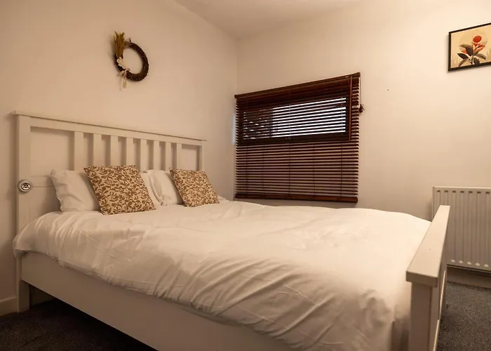 Muirhouse 2br With Free Parking Apartman Glasgow