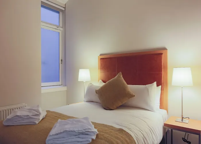 Premier غلاسغو