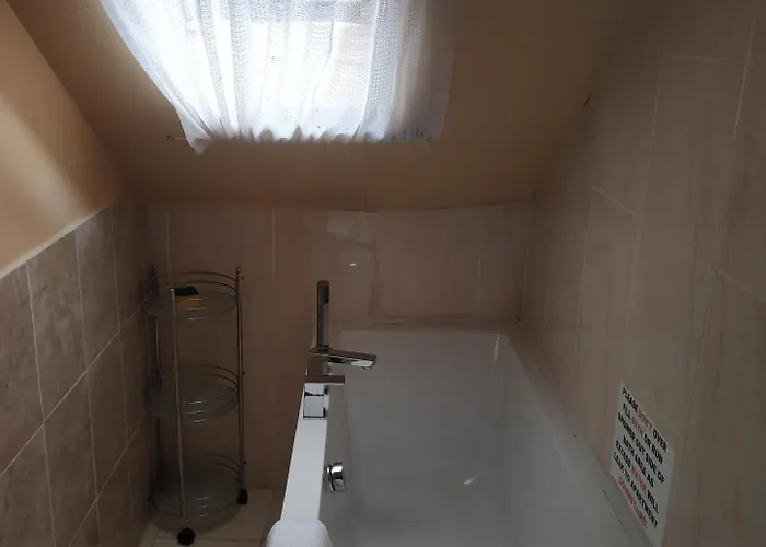 شقة Busby Apartments *