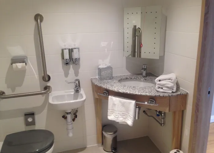 Hampton By Hilton Szálloda 3*