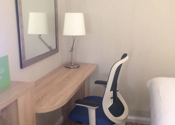 Hampton By Hilton Hotel 3*