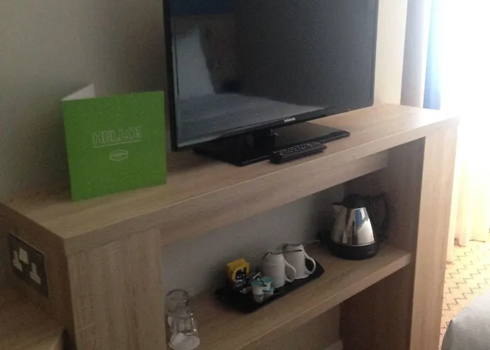 Hampton By Hilton 3*