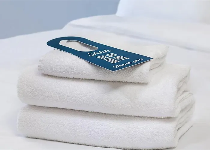 Отель Travelodge 2*