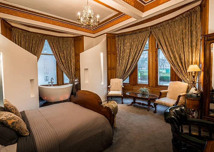 The Alamo بيت ضيافة