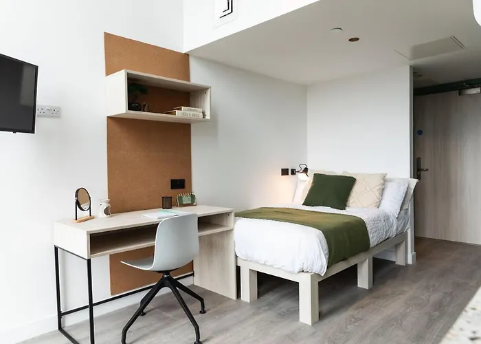 For Students Only Martha Street