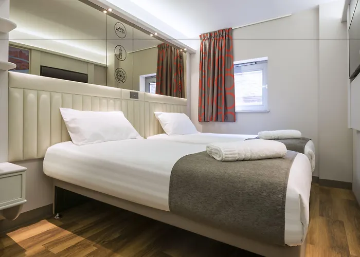 格拉斯哥a点酒店 3*