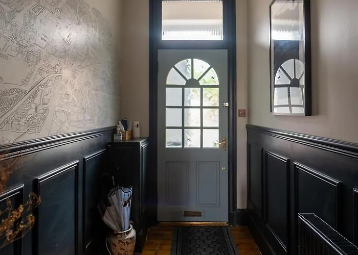 Appartamento Traditional Close To Centre & Hampden