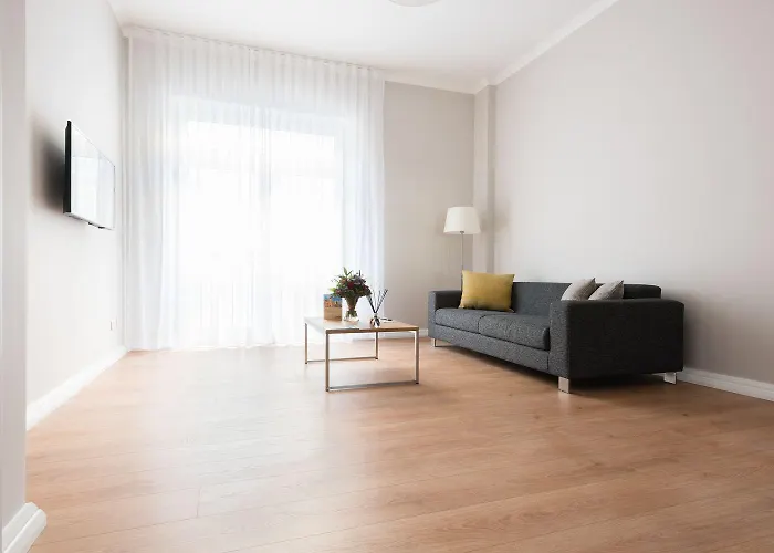 Premier Bath Street *