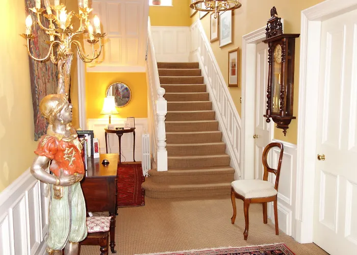 Hotel Claremont House 3*