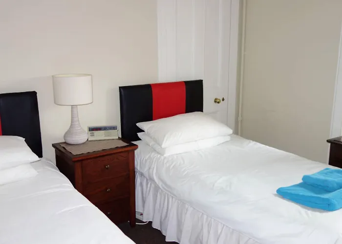 Claremont House Hotel