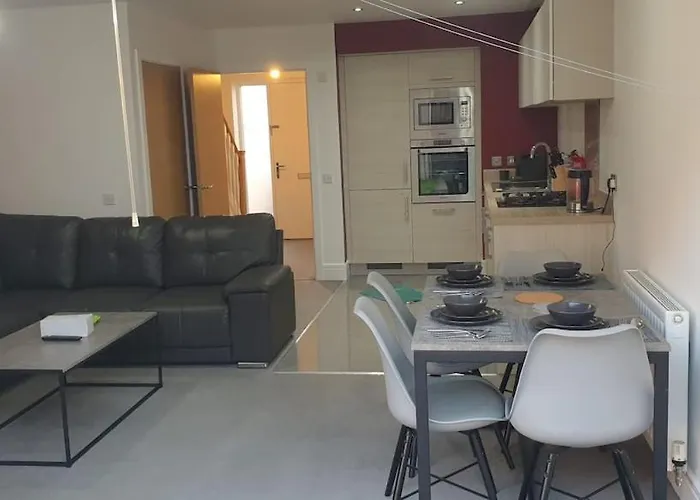 Oatlands Oasis-free Parking-2 Minutes From M74 Casa vacanze